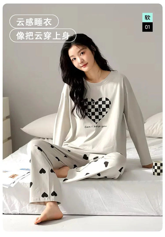 Checked Heart printed NIght Suite